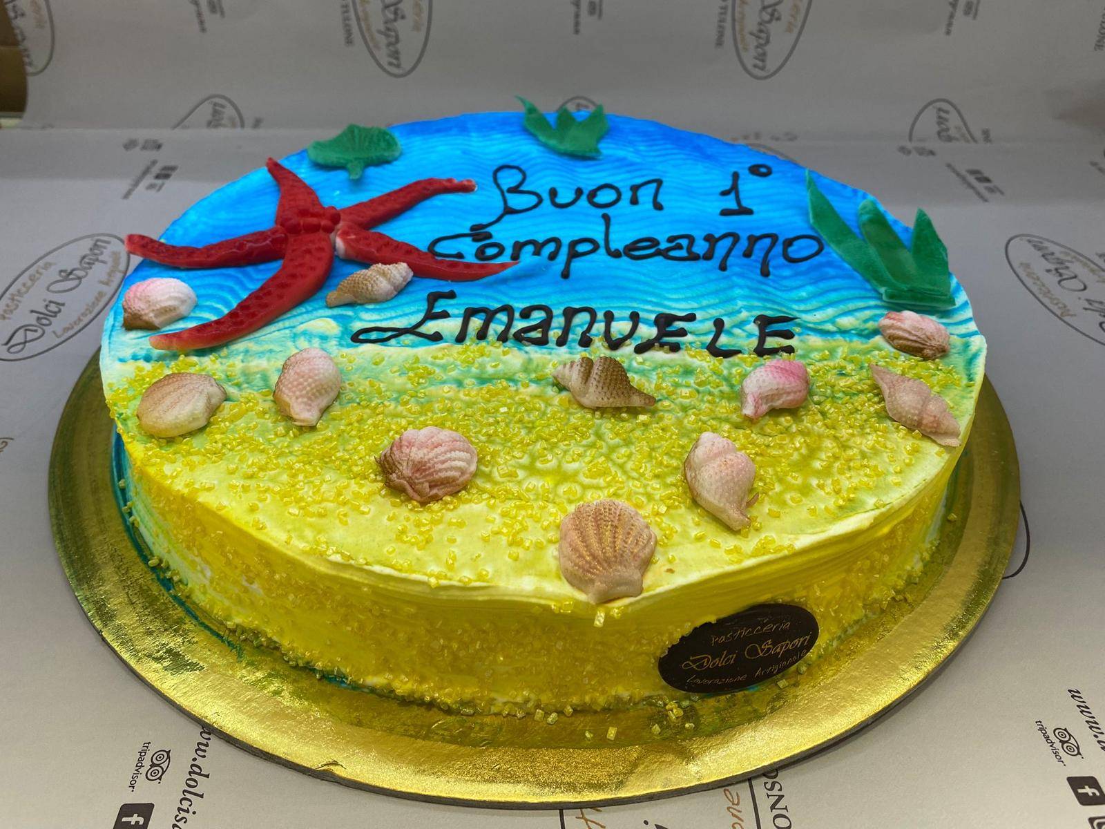 Torta di compleanno per bambini con personaggi