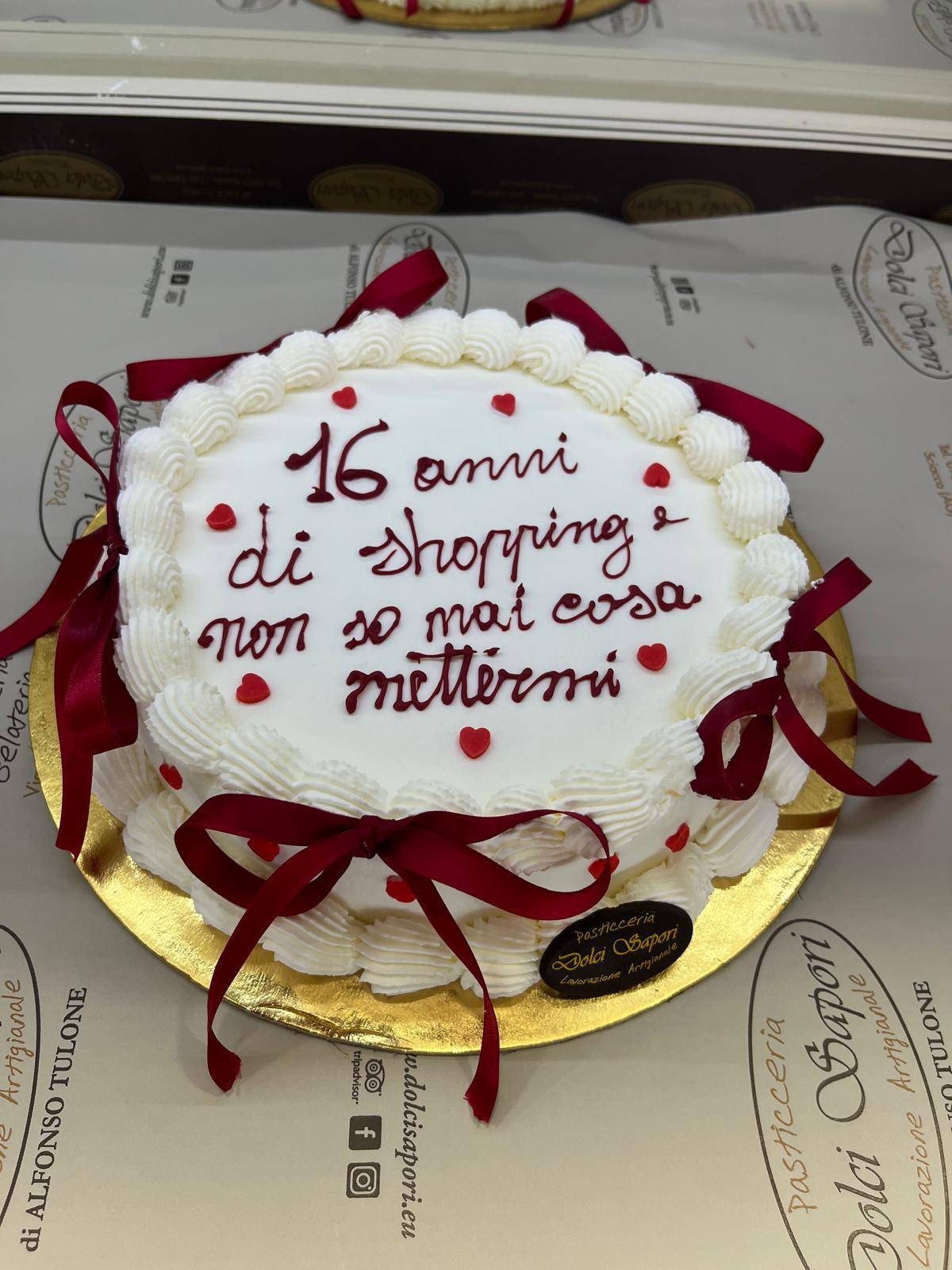 Bignè farciti con crema al cioccolato